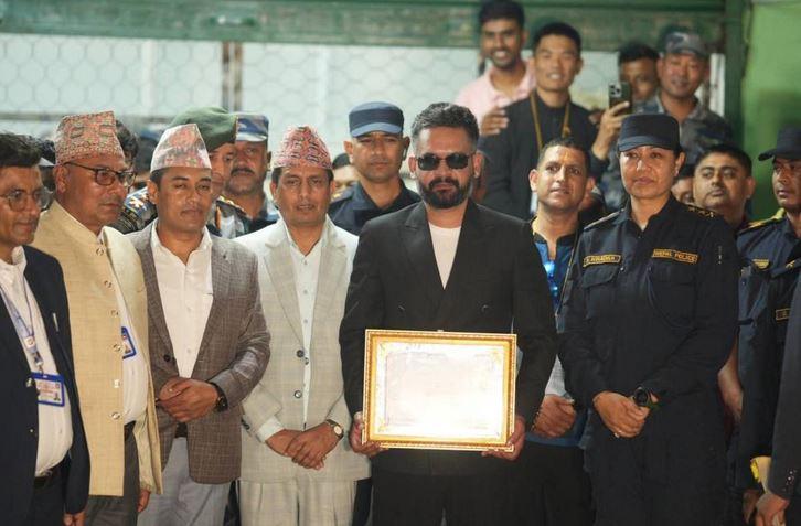 झापा-५ मा बालेन शाहको ऐतिहासिक जित: केपी ओली ४९ हजार मतान्तरले पराजित