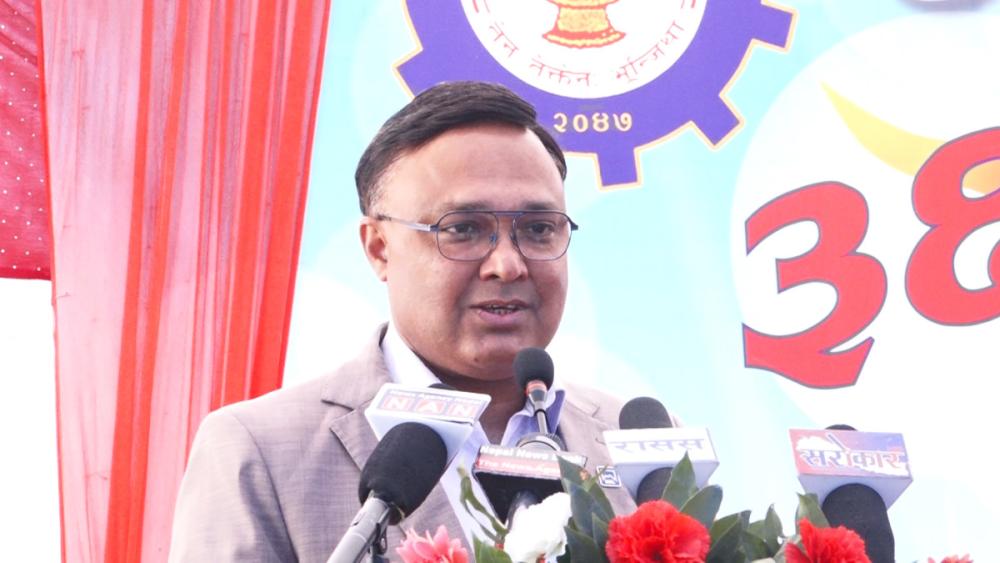 बैंकमा पैसा थ्रुपिएको छ, कर्जा प्रवाह गर्न सकेका छैनौँः कोईराला