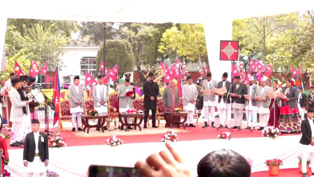 नवनिर्वाचित मन्त्रीहरुले लिए पद तथा गोपनियताको शपथ ग्रहण