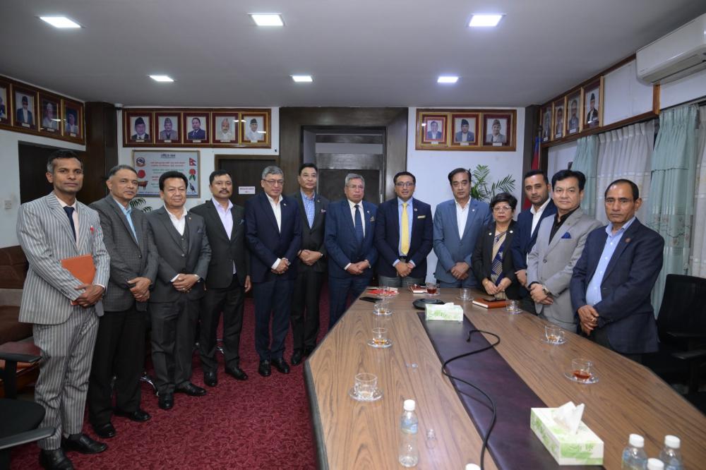 नेपाल गरिखाने मान्छेहरूको देश हो भन्ने बनाउँछौँः अर्थमन्त्री डा. स्वर्णिम वाग्ले