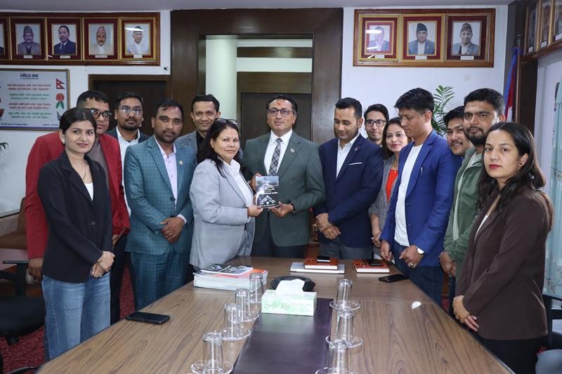 नेपालको शेयर बजार पारदर्शी छः अर्थमन्त्री वाग्ले