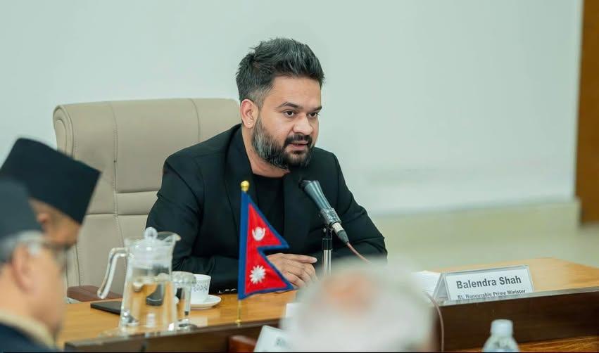 सातै प्रदेशका मुख्यमन्त्रीहरूसँग छलफल  गर्दै  प्रधानमन्त्री वालेन्द्र शाह