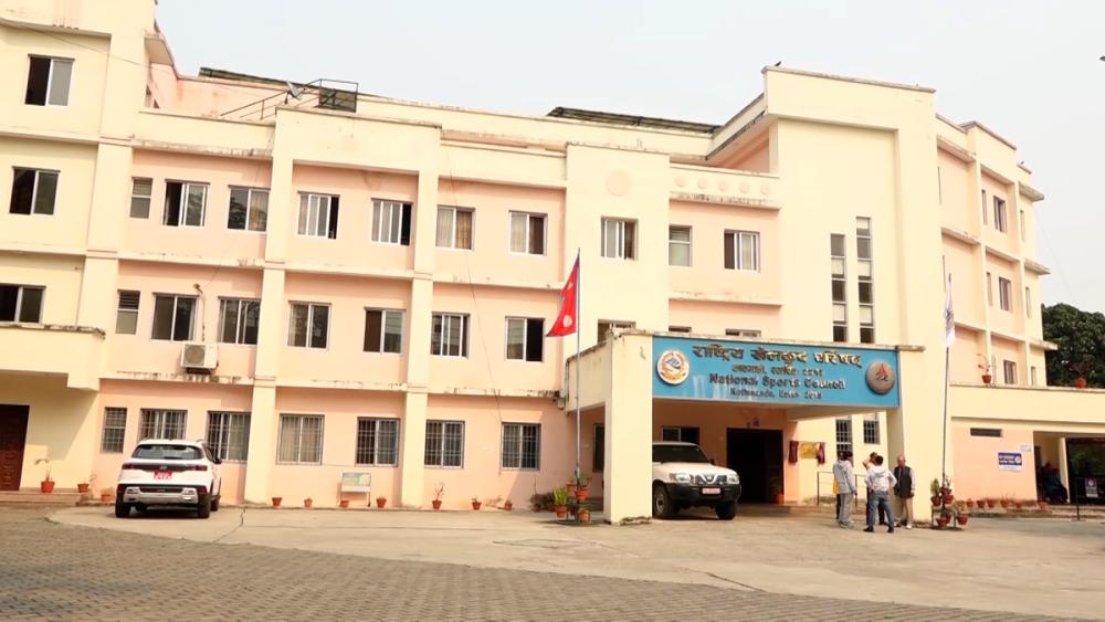 फिफाको अल्टिमेटम बोकेर राखेप पुगे एन्फा महासचिव, मे ४ भित्र निकास खोज्ने तयारी