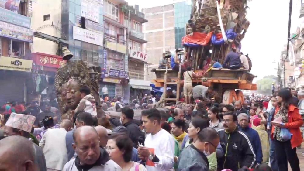 रातो मत्स्येन्द्रनाथः आज साँझ नरिवल खसाल्ने जात्रा