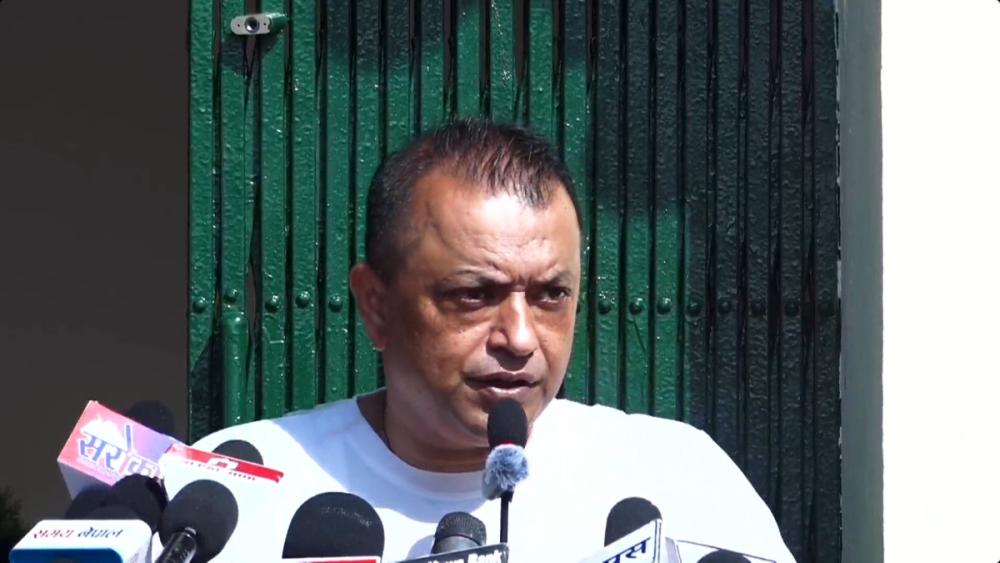 ‘सरकार र प्रतिपक्ष दुवै ब्रेक विनाको दौडमा’: सभापति थापा
