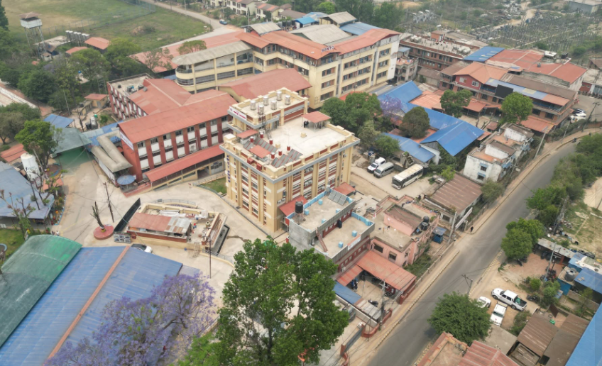 रसुवा बाढीपीडितका लागि भक्तपुर अस्पतालको आकस्मिक स्वास्थ्य टोली प्रभावित क्षेत्रमा प्रस्थान