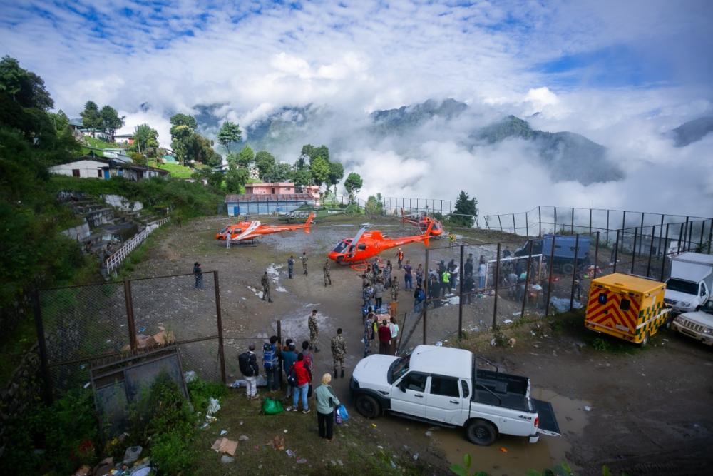 भोटेकोशी र त्रिशूली नदीमा आएको बाढीले जनधनको ठूलो क्षतिः धुन्चेस्थित सैनिक क्याम्पमा उद्धार र राहत कार्य तिब्र (तस्बिरसहित)
