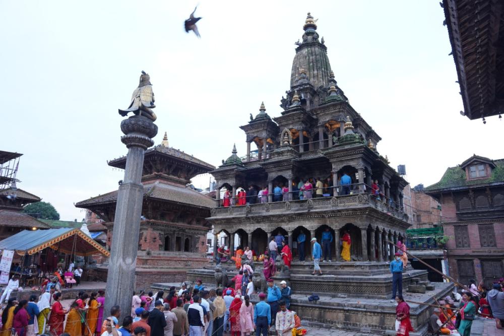 ‘हरे कृष्ण’को गुञ्जनले कृष्णमय बन्यो पाटन (तस्बिरसहित)