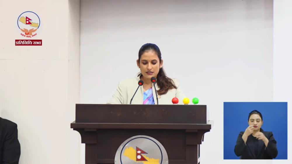 बाढी प्रभावित बालबालिका तथा जोखिममा रहेका वर्गको दीर्घकालीन संरक्षणमा सरकारः मन्त्री वादी
