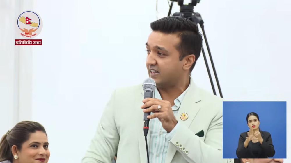 वीरगञ्जको नेशनल मेडिकल कलेजमा ‘मुन्ना भाइ’ शैलीको गोरखधन्दाः संसदमा उठ्यो छानबिनको माग