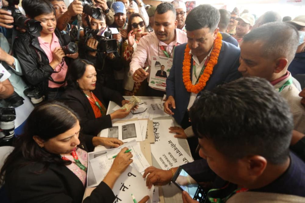 नेपाली काँग्रेसको १५ औं महाधिवेशनः महामन्त्री पदका लागि सुनिल शर्माको उम्मेदवारी
